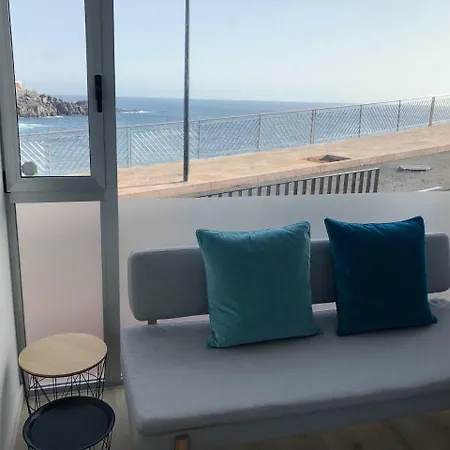 Ancla New Sea Views Apartment *
